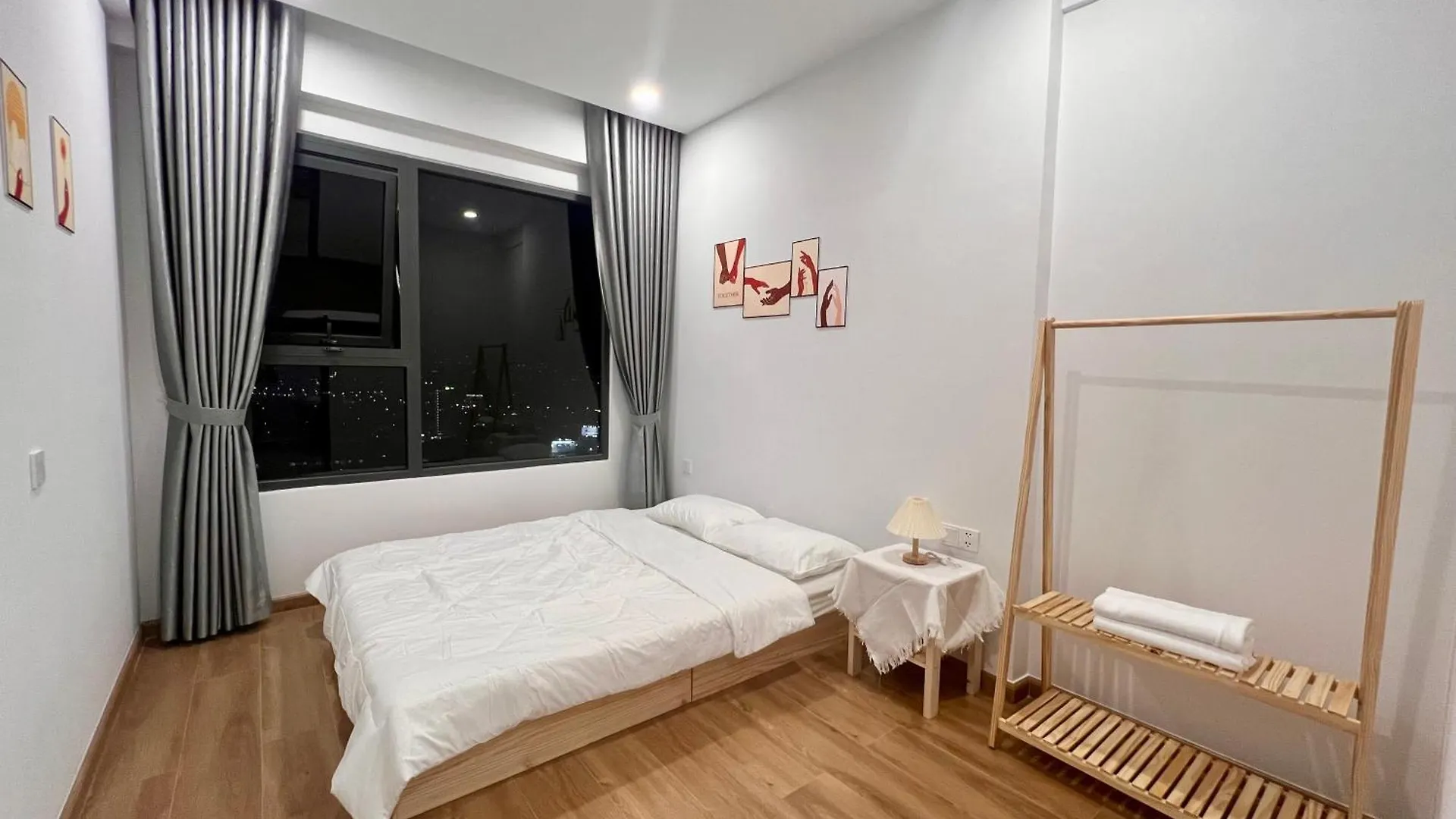 Apartment En Rumstay - Chung Cu The Rivana - Quoc Lo 13 Thuan An